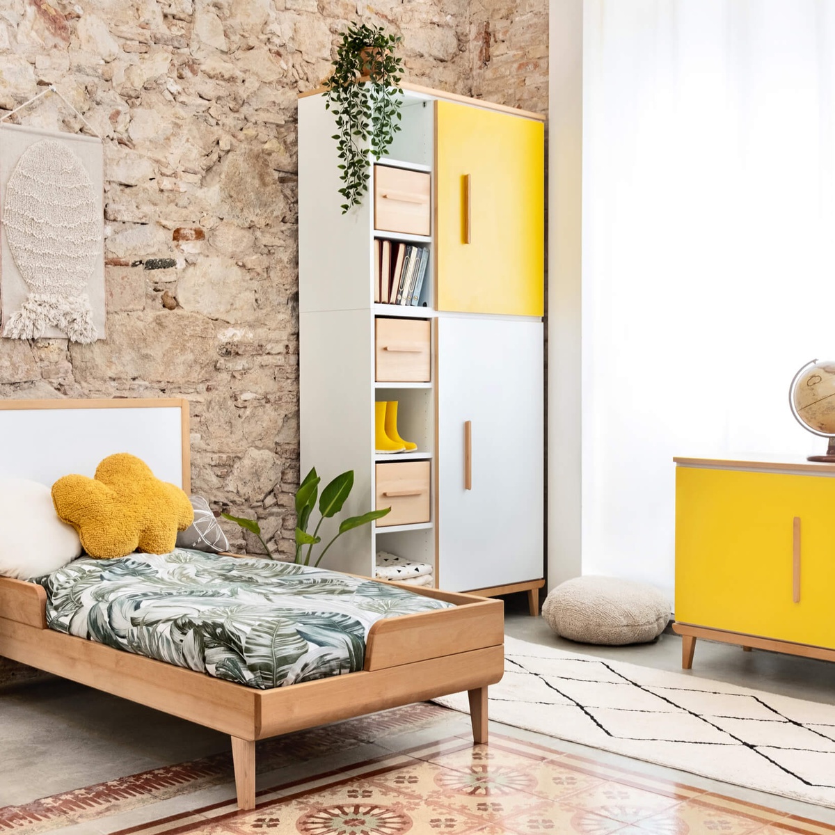Armoire 198 cm 2 portes NADO Retro finition hêtre sunshine yellow