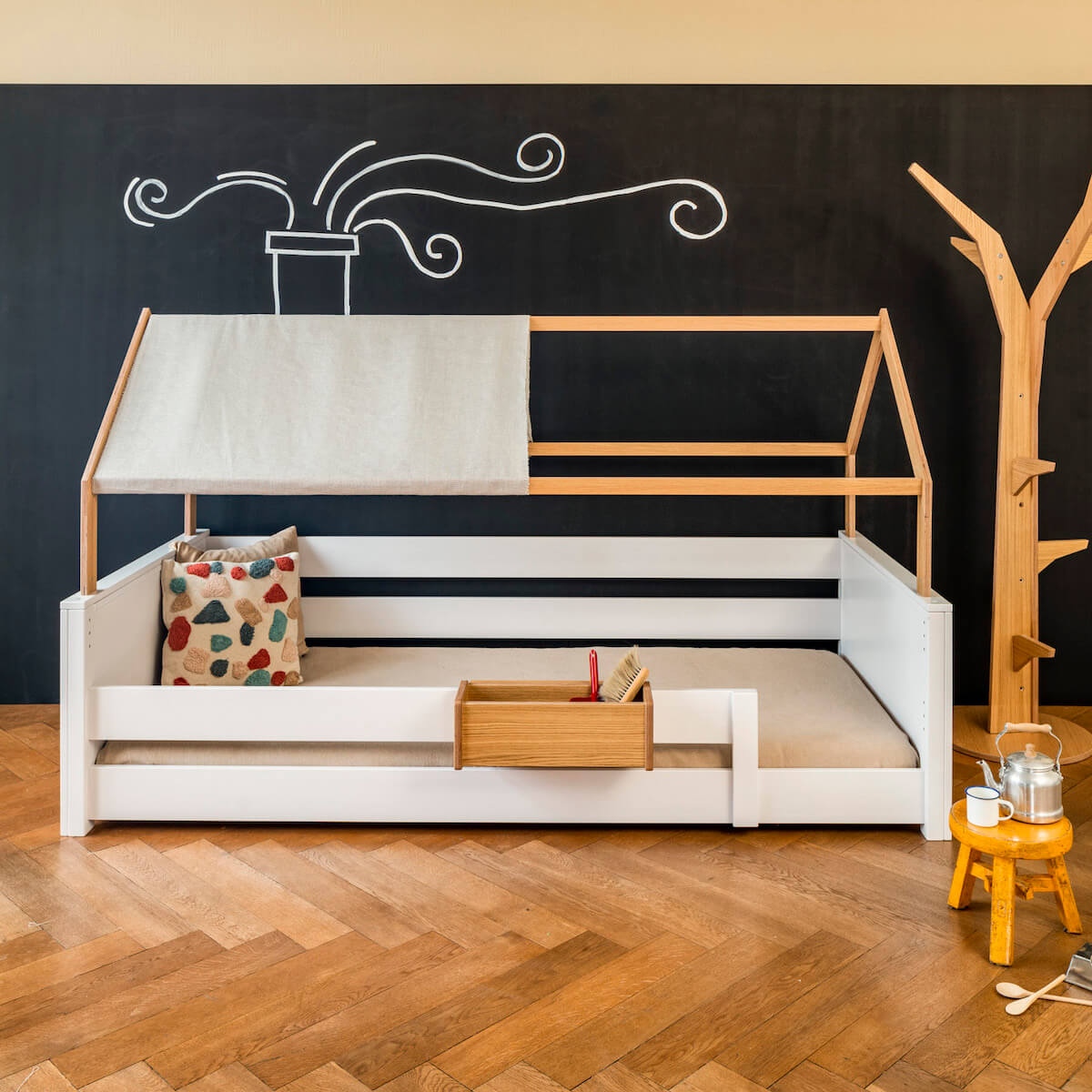 Cama montessori-barrera simple-techo casa KASVA haya lacado blanco-contrachapado roble