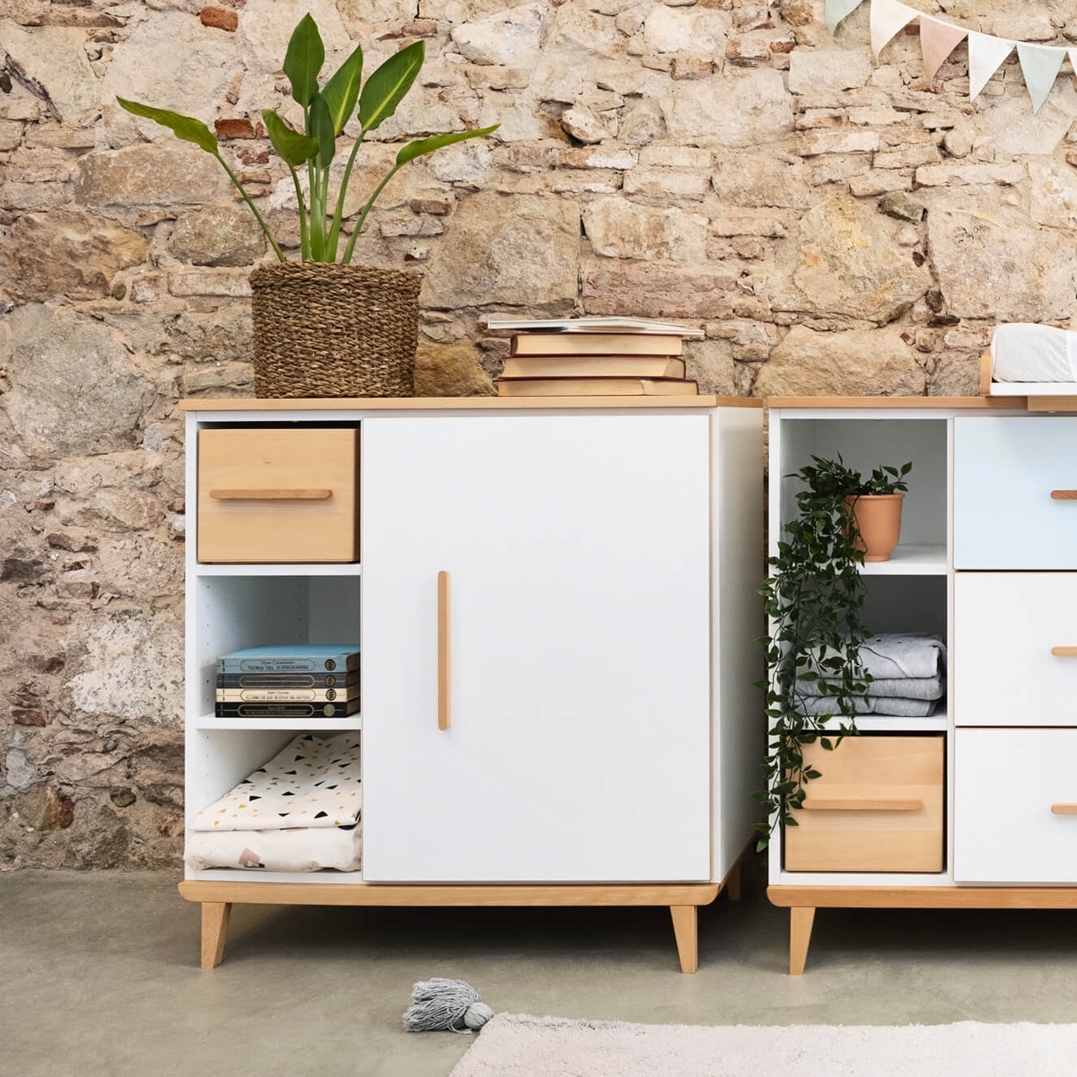 Commode 1 porte 3 niches NADO Retro finition hêtre capri blue