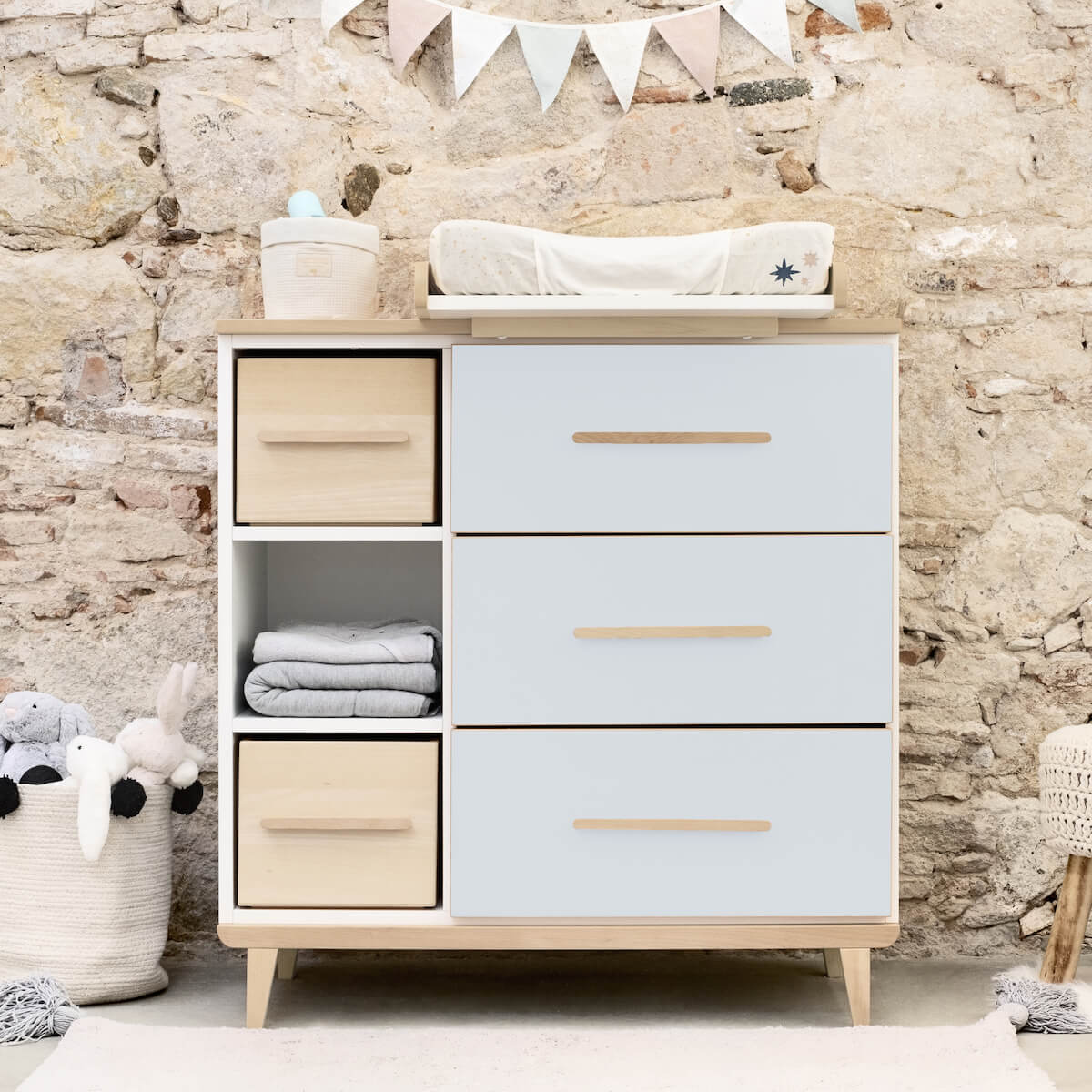 Commode 3 tiroirs 3 niches NADO Retro finition frêne sky blue