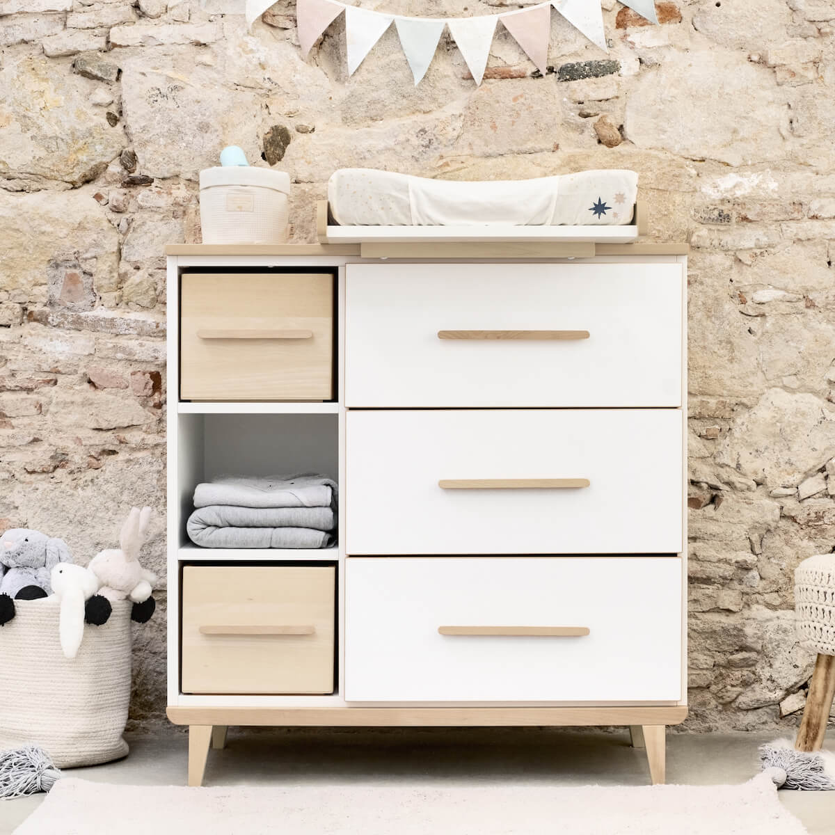 Commode 3 tiroirs 3 niches NADO Retro finition frêne white