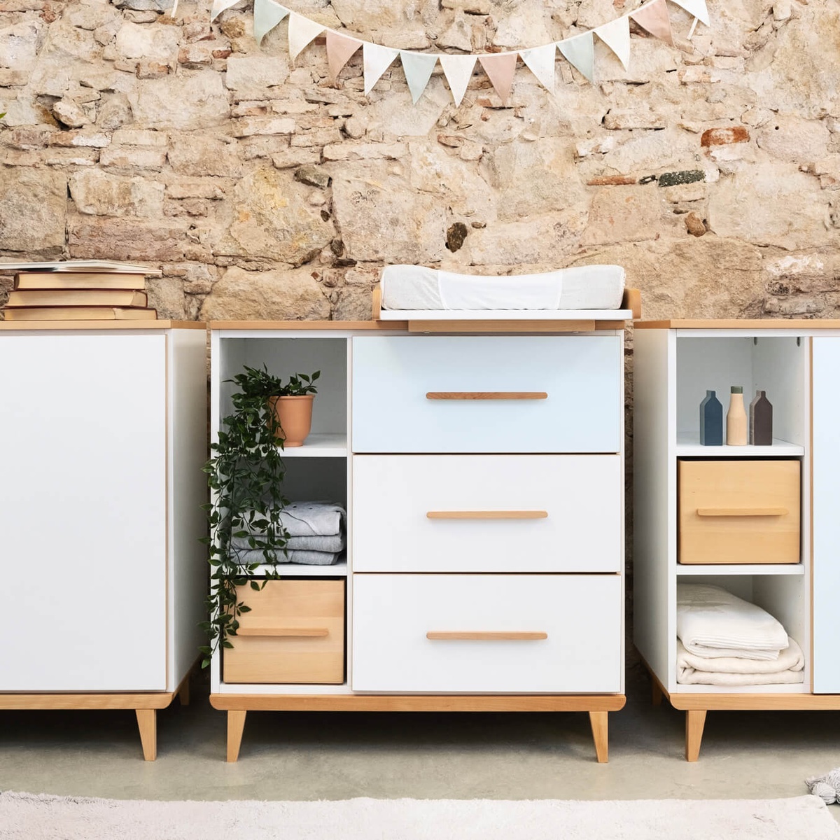 Commode à langer 3 tiroirs 3 niches NADO Retro finition hêtre mint-white