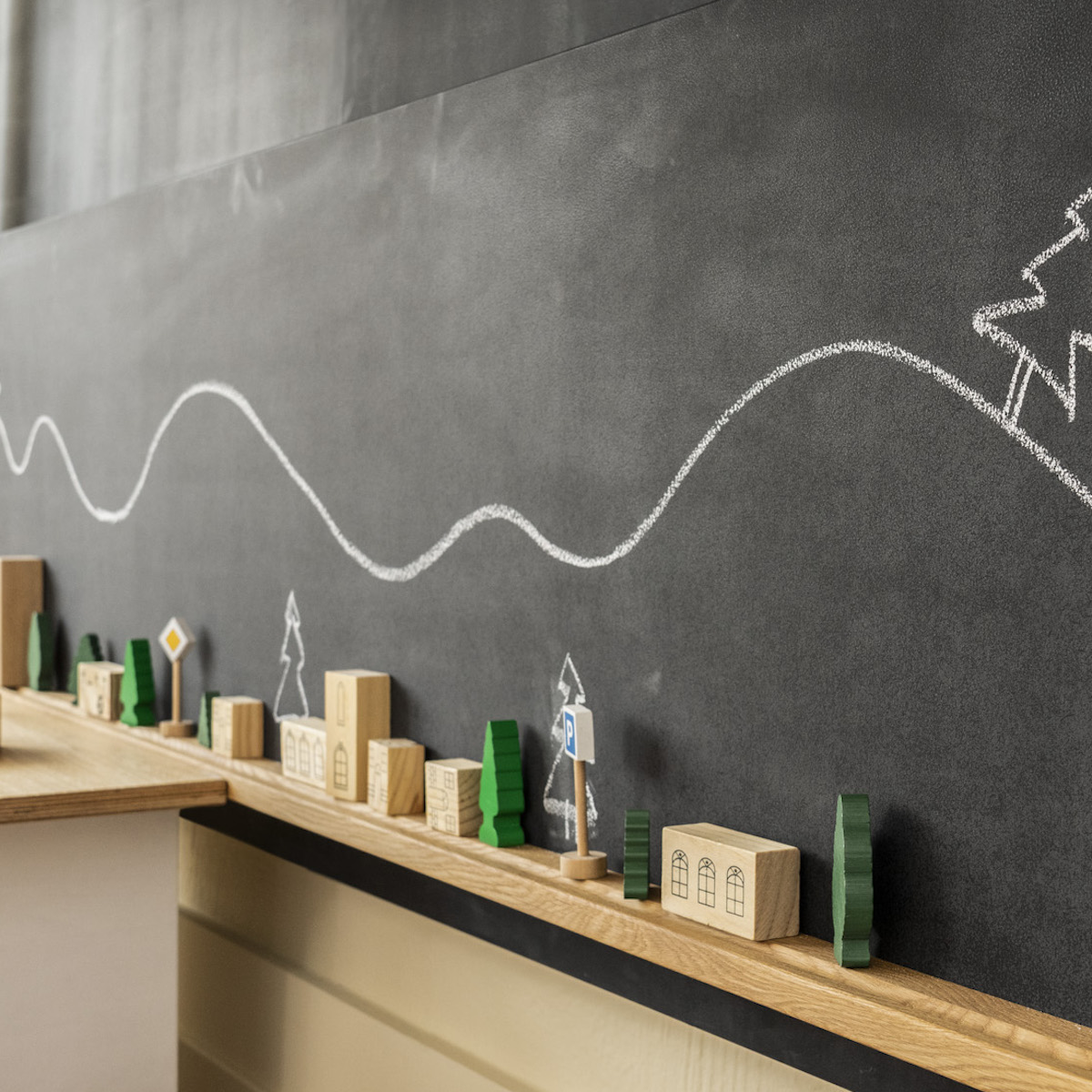 Grand tableau noir KASVA