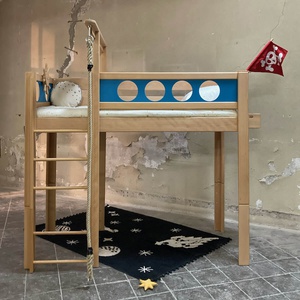 High sleeper bed Pirate rope DELUXE de Breuyn natural-blue