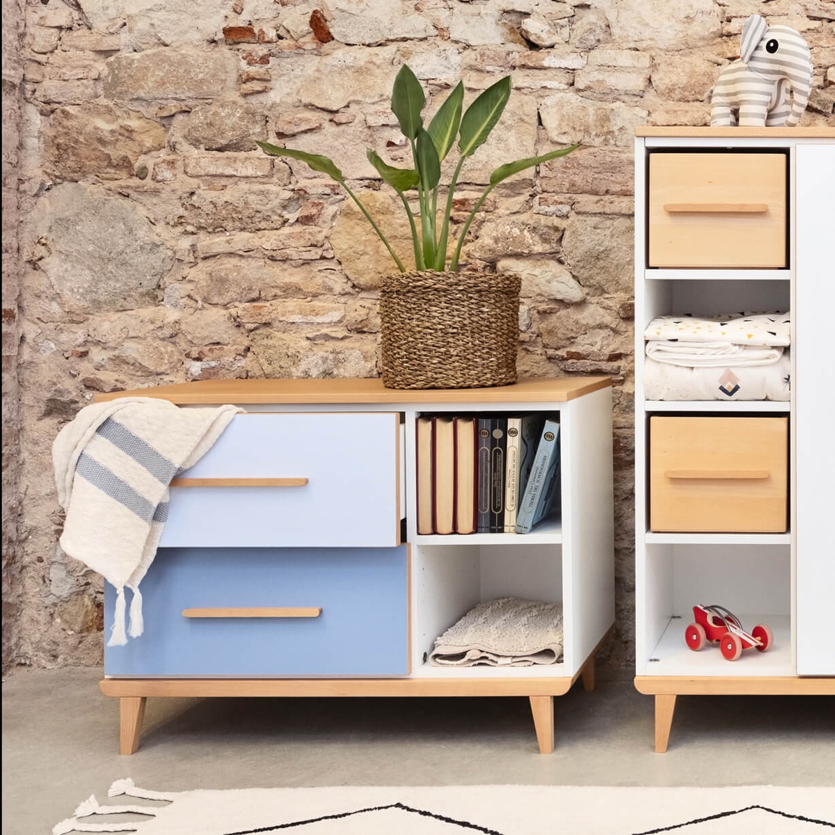 Petit meuble 2 tiroirs 2 niches NADO Retro finition hêtre mint