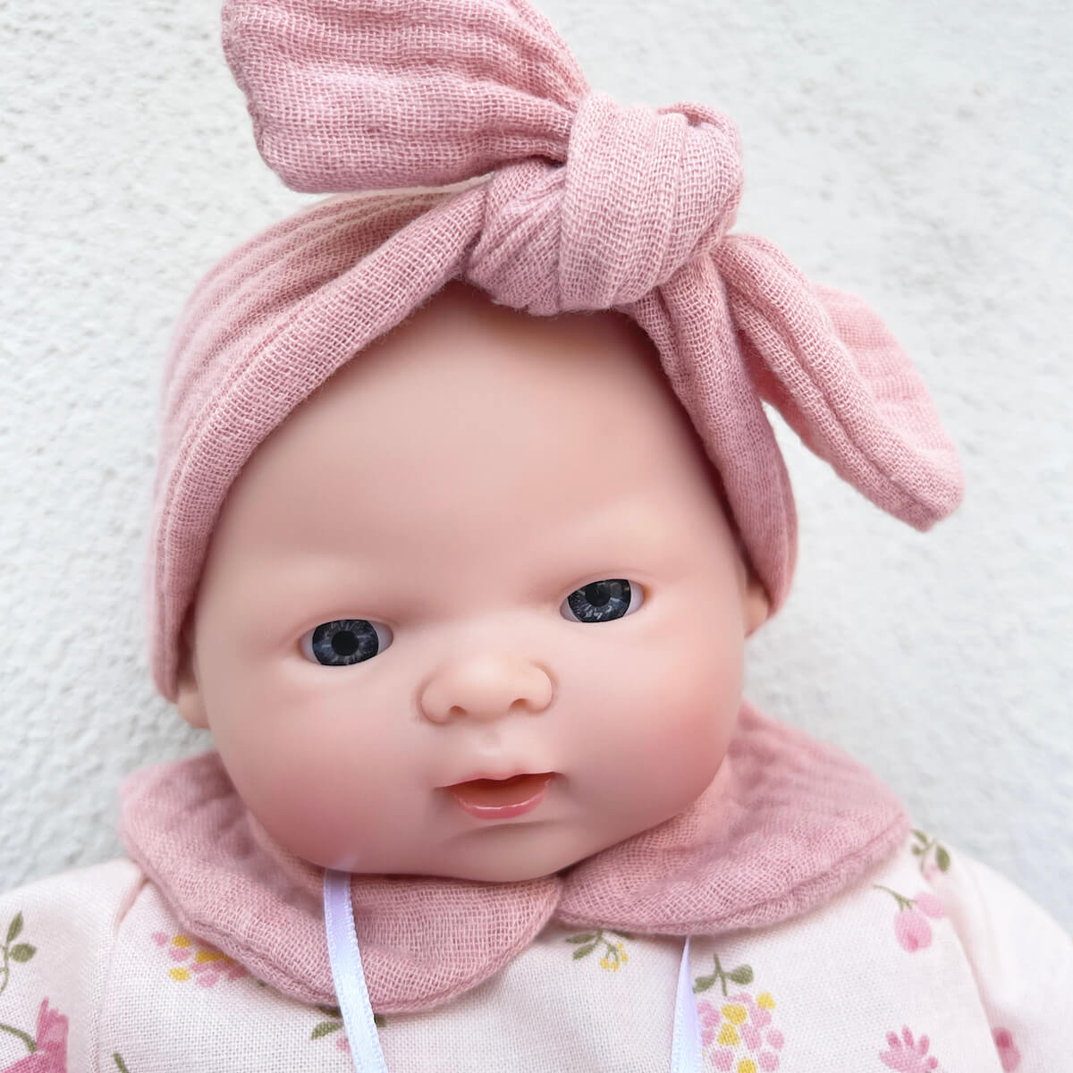 Poupée 26 cm Nina FLOWERS rose