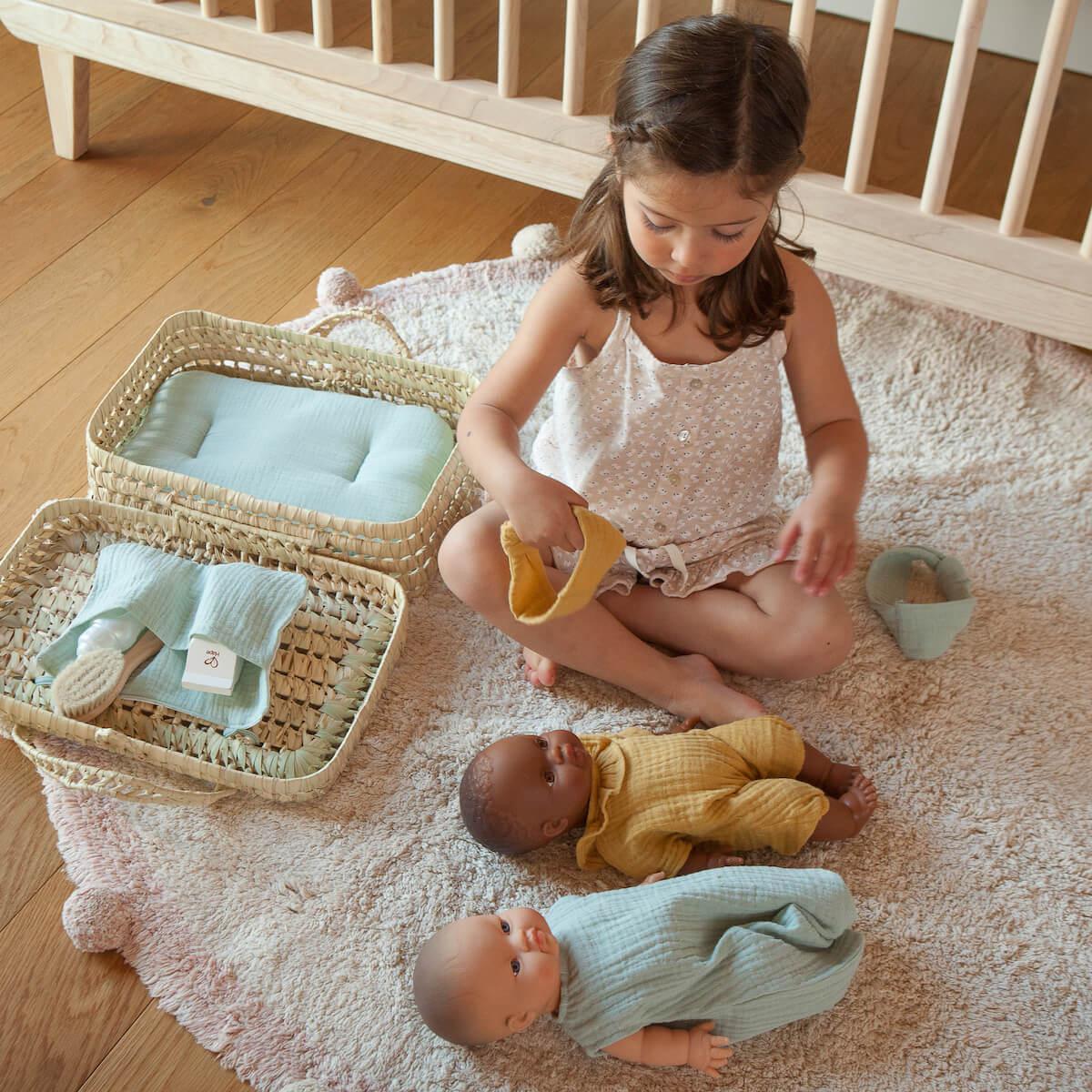 Poupée Noah BOBBLE moutarde