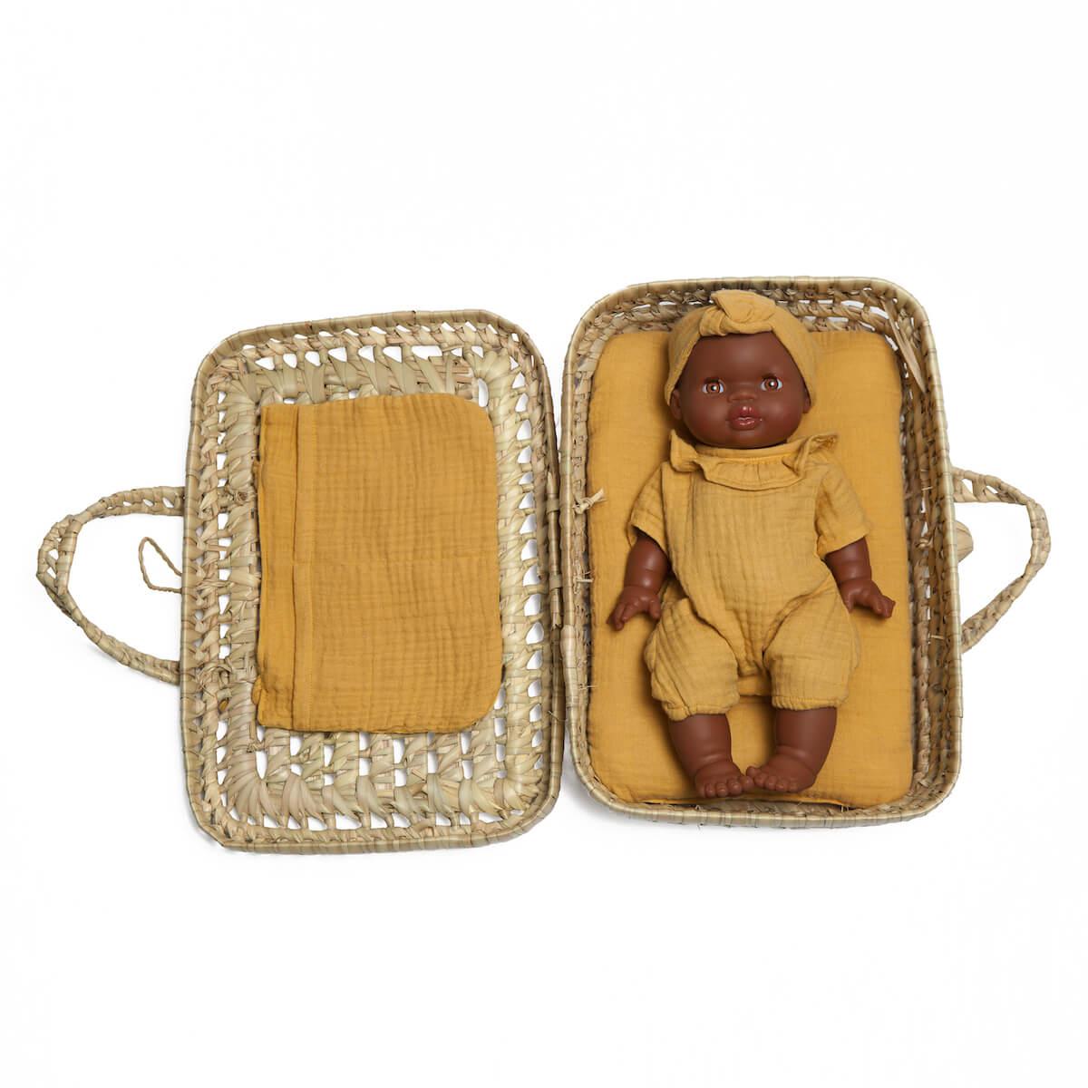 Valise poupée en feuilles de palmier BOBBLE moutarde